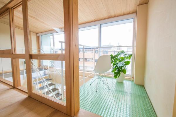 Fotografie 5: ひろびろ空間の3階建デザイナーズ住宅