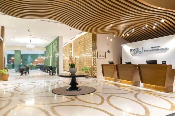 På bildet vises objektet Levatio Suites Muscat, a member of Radisson Individuals som ligger i byen Muscat.