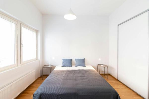 Spacious Apartment for 4 with Sauna in Kamppi, Helsinki