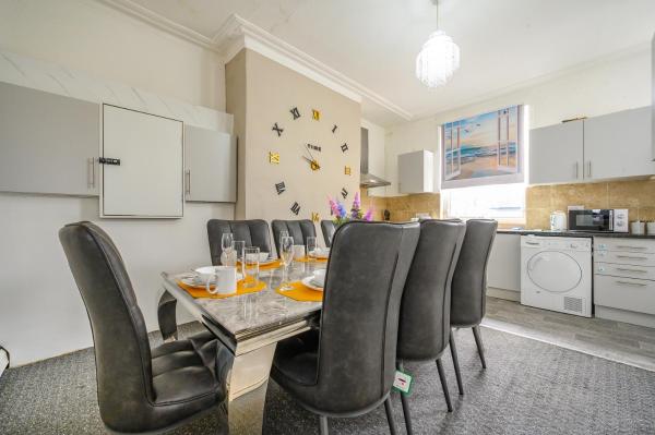 -RA15CFA- For Relaxed and Cosy stay with Free Parking, Leeds