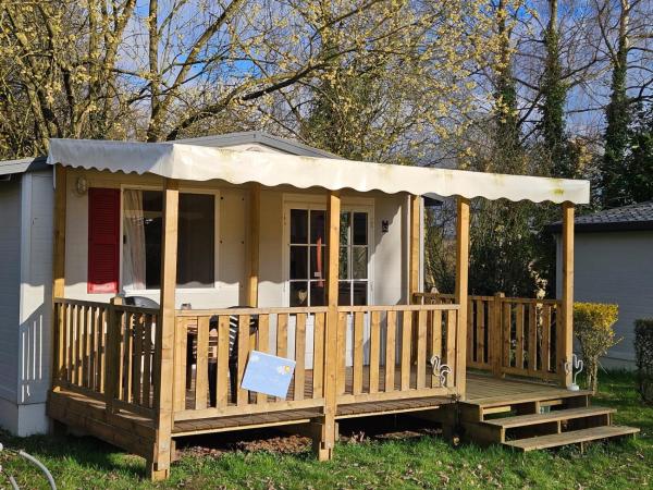 A la foto es mostra l'objecte Shelbox du vélodrome situat a la ciutat de Albert.