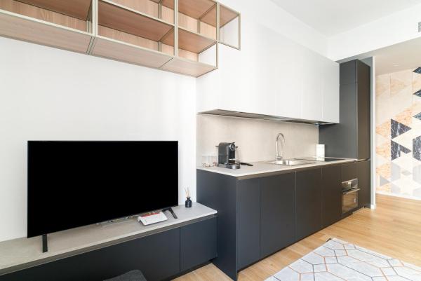 Zdjęcie 9: GuestHost - Stazione Centrale Sleek Apartment