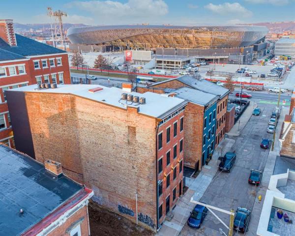 A la foto es mostra l'objecte Vaughn Lofts # 4 situat a la ciutat de Cincinnati.