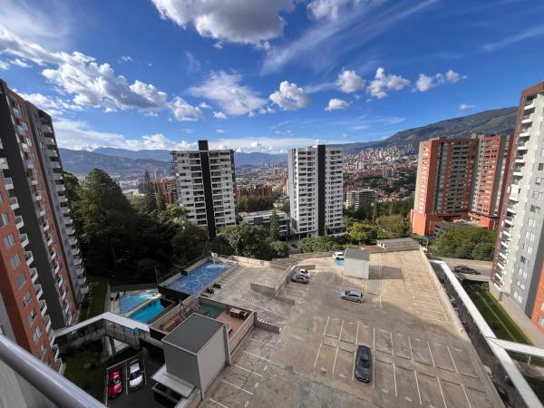照片显示了位于Envigado市的Apartment in Envigado with a pool物件。