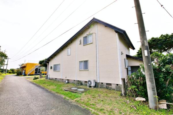 Foto 3: ニアヤコモ