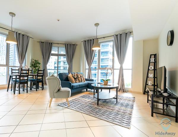 2BR Cozy Elegant, 3 Min to Beach, Dubai Marina, Dubai