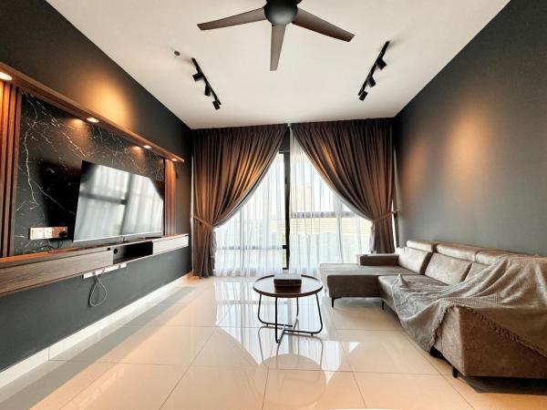Mosaic Southkey Mid Valley by Luxecocoo CK Johor Bahru, Johor Bahru