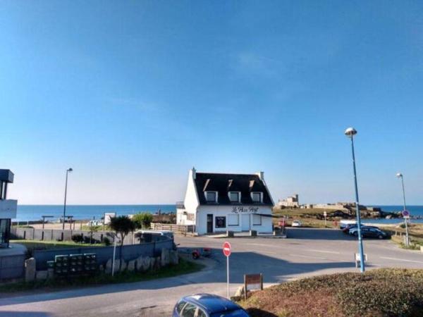 På billedet ses objektet appartement face à la mer beliggende i byen Trégunc.