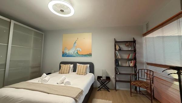 Bright duplex apartment for 4 pax - Camarillo, Madrid