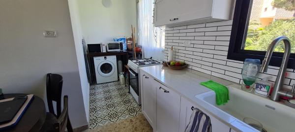 A la foto es mostra l'objecte Nof Yam apartment in Carmel situat a la ciutat de Haifa.