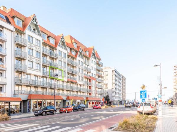 På billedet ses objektet Apartment near Belgian Coastline Beach beliggende i byen Oostduinkerke.