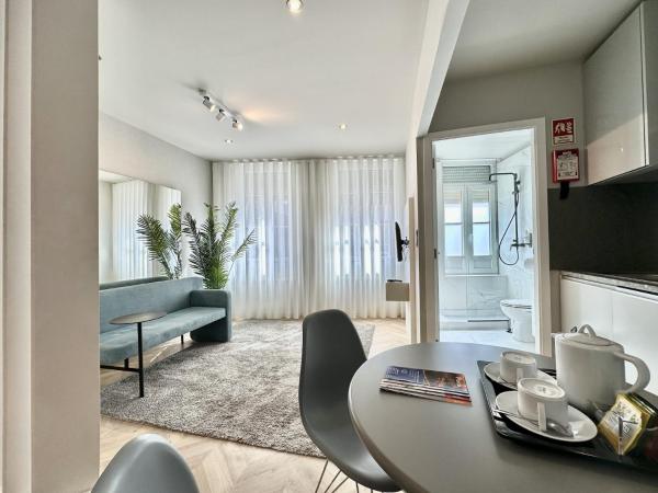 Photo 2 : Compact & Cozy Retreat in Porto s Heart
