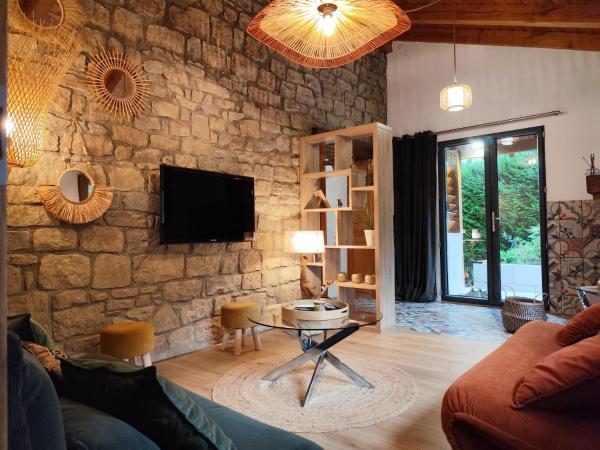 A la foto es mostra l'objecte Maison de Lorraine situat a la ciutat de Chavelot.