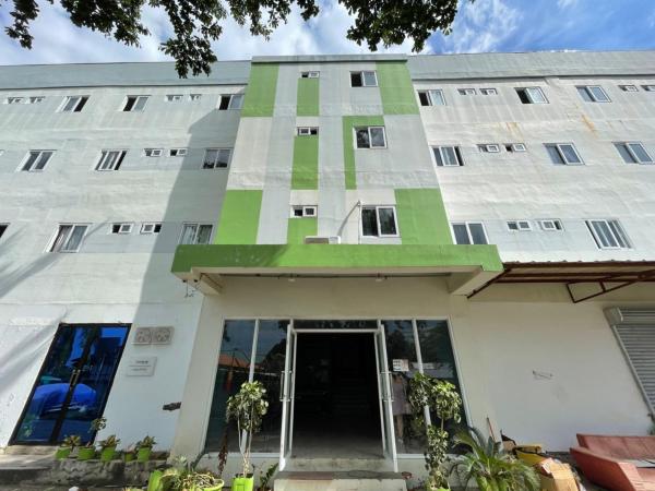 A la foto es mostra l'objecte Stay Inn Mactan situat a la ciutat de Mactan.