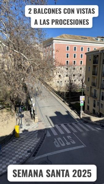 A la foto es mostra l'objecte cuencaloft trinidad situat a la ciutat de Cuenca.