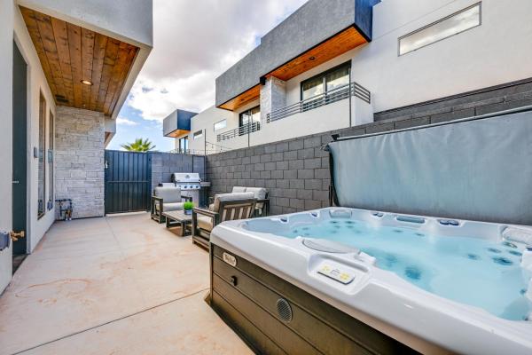 A la foto es mostra l'objecte Near Hiking and Fishing Hurricane Home with Hot Tub! situat a la ciutat de Hurricane.