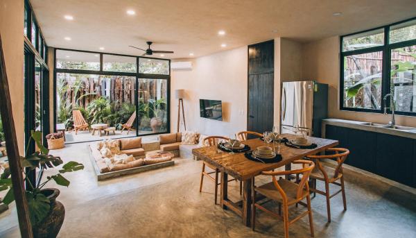 La photo montre l'objet Round Luxury Jungle Villa Priv Pool-Concierge 4A situé dans la ville de Tulum.