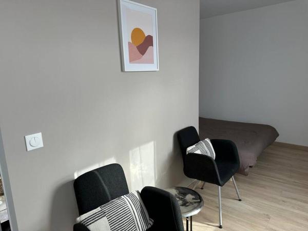 Foto 1: Studio - Proche Centrex & Disneyland