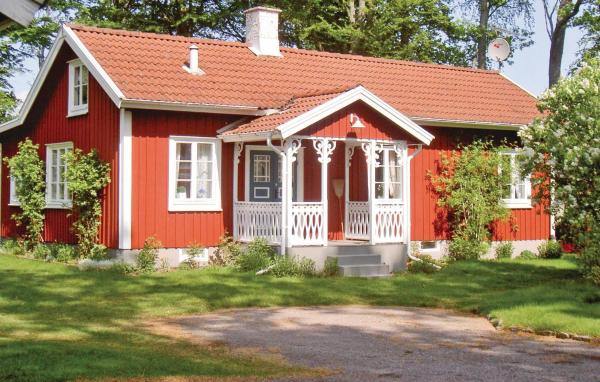 På billedet ses objektet Holiday Home Sjöhagen Ljungby beliggende i byen Hölminge.