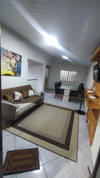 A la foto es mostra l'objecte CASA ACONCHEGANTE e ESPAÇOSA situat a la ciutat de Ourinhos.