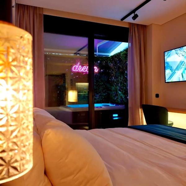 På billedet ses objektet The Dream Suite beliggende i byen Piræus.