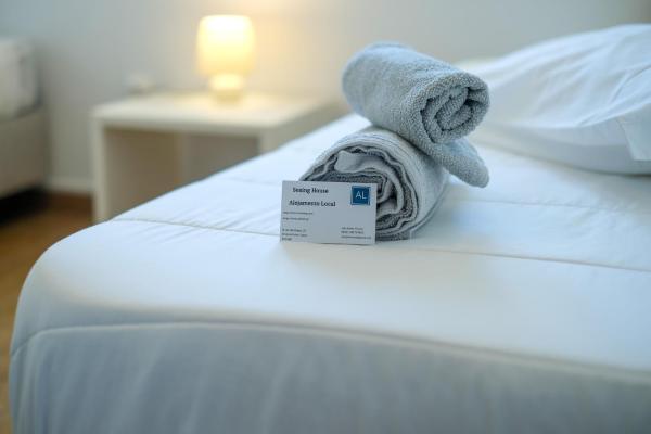 A la foto es mostra l'objecte Seaing House II situat a la ciutat de Falca.