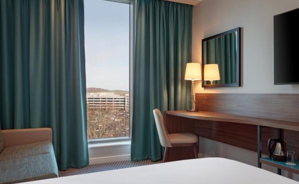 Zdjęcie 2: Hampton By Hilton Edinburgh Airport