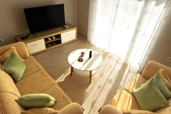 A la foto es mostra l'objecte Villa Bregasi situat a la ciutat de Durrës.
