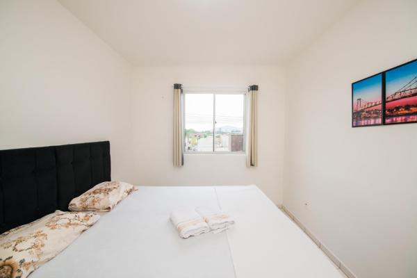På billedet ses objektet Apartamento próximo a BR 101 ideal para viajantes beliggende i byen Palhoça.