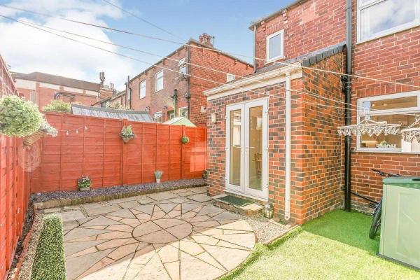 A la foto es mostra l'objecte Entire 2 Bedroom House in Leeds City Centre - Free Parking & Free WiFi situat a la ciutat de Knowsthorpe.