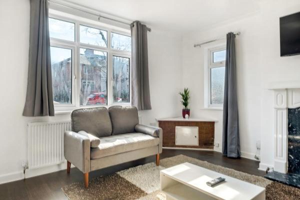 Comfy Home-Vimy Road, Birmingham