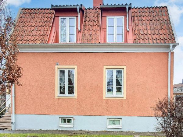Na fotografii je vidět objekt 4 star holiday home in VISBY nacházející se ve městě Visby.