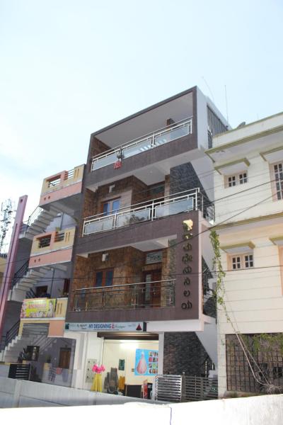 På billedet ses objektet Kamadhenu Homestay Near Mysore Zoo beliggende i byen Mysore.