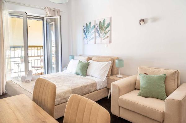 Minimalist suite in Pagkrati, Athens
