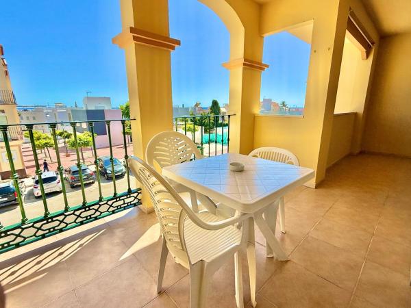 Na fotografii je vidět objekt Apartamento Milenio Nerja nacházející se ve městě Nerja.