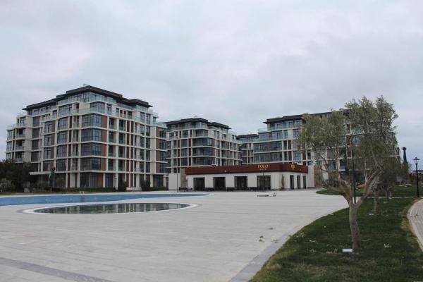 Kuvassa näkyy kohde Sea Breeze Polo Residence, joka sijaitsee kaupungissa Nardaran.