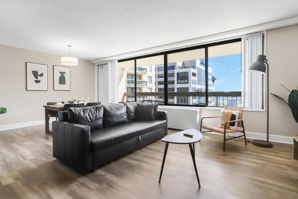 A la foto es mostra l'objecte Stylish Apt in Crystal City situat a la ciutat de Arlington.