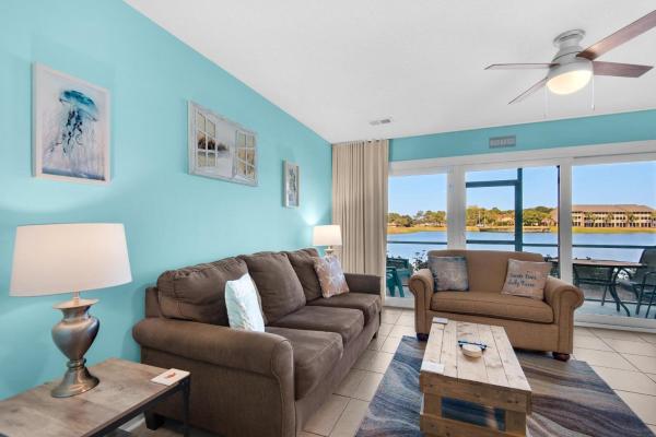 A la foto es mostra l'objecte Seascape Lakefront Villas 114- Beach Break situat a la ciutat de Destin.