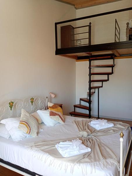 Na zdjęciu widoczny jest obiekt Casa da Talha By Viva a Vida - Alojamentos & Hotels położony w mieście Constância.