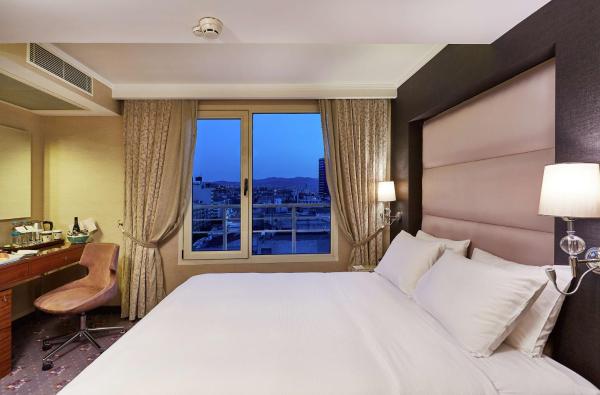 Bild 4: DoubleTree by Hilton Izmir - Alsancak