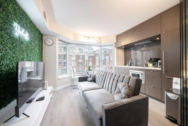 Na fotografii je vidět objekt Discounted Elegant Yorkville Suite nacházející se ve městě Toronto.