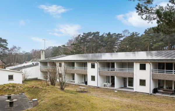 På billedet ses objektet 1 Bedroom Gorgeous Apartment In Nexø beliggende i byen Neksø.