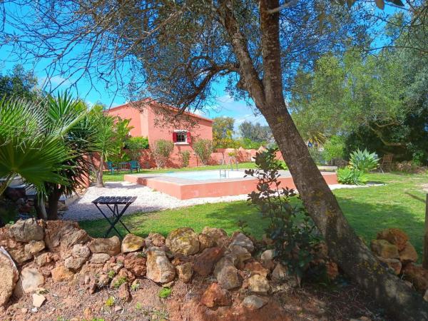 A la foto es mostra l'objecte Casa da Oliveira - Nice 2 bedrooms Bungalow in Lagos situat a la ciutat de Falfeira.