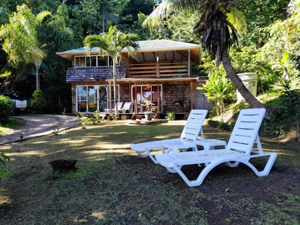 Na fotografii je vidět objekt HUAHINE Manta Lodge avec 4x4 optionnel nacházející se ve městě Haapu.