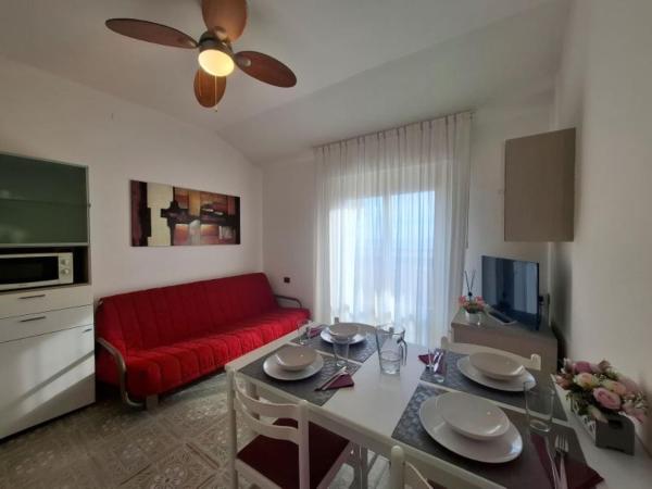 Na zdjęciu widoczny jest obiekt Cozy flat in a pet friendly residence in Caorle położony w mieście Porto Falconera.