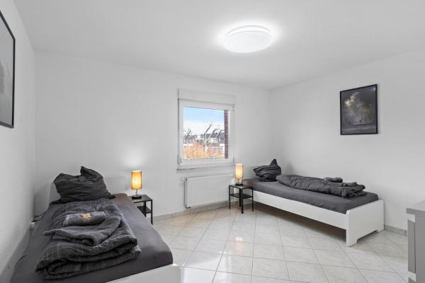 A la foto es mostra l'objecte BA01 Moderne Wohnung in Flörsheim situat a la ciutat de Flörsheim.