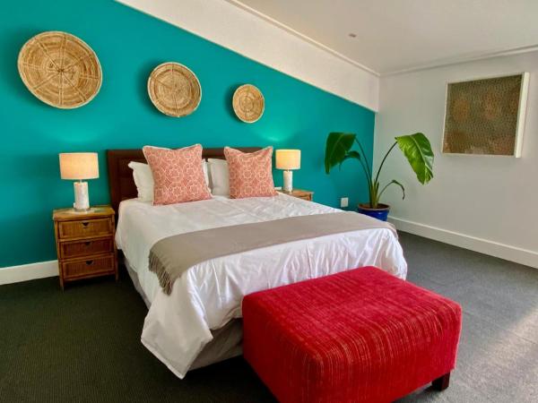Hermanus Waterfront Apartment - Hermanus