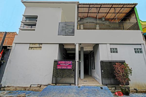 Nella foto è visibile l'oggetto OYO Life 91592 Aaliya Guest House Syariah situato nella città di Cimaung.