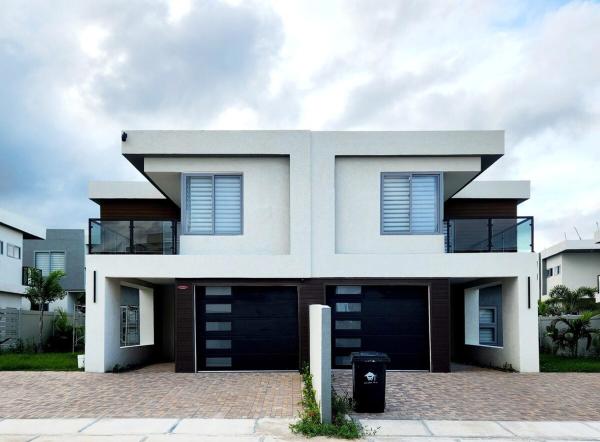 The Onyx Villa by MTJ Properties Ocho Rios, Laughlands