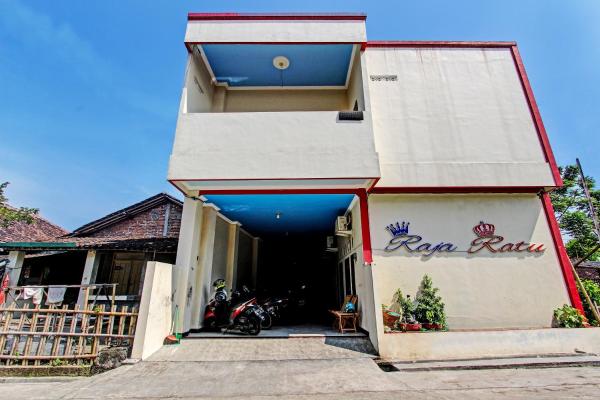 照片显示了位于Kemiri市的Hotel O Solo near Solo Safari formerly RR Guesthouse物件。